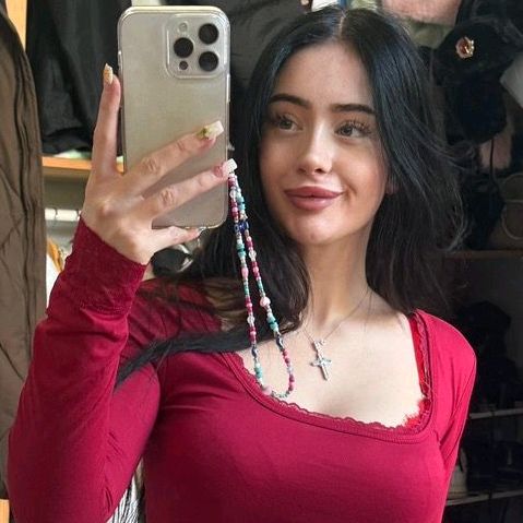 files/866993afe4e29c6467a30f59554b1c18_tplv-tiktokx-cropcenter_1080_1080.jpg